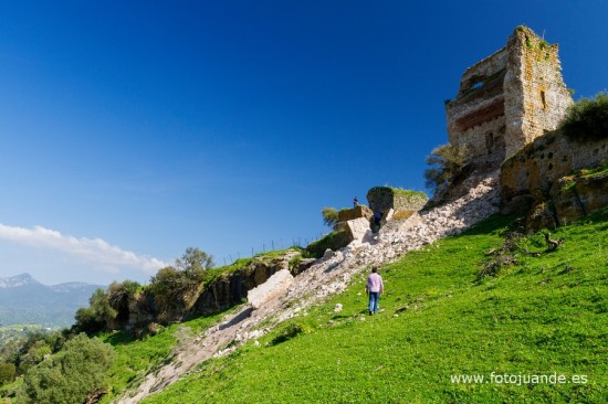 Ruinas del Castillo de Matrera